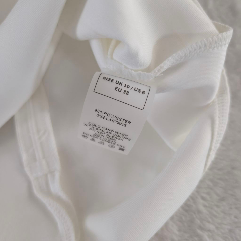 Manière De Voir White Bodysuit with Black Stitching - Size 6 - New - Picture 4 of 9